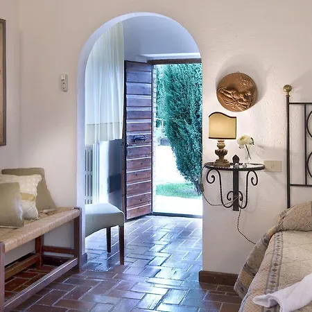 Fattoria Di Vibio Hotel 4*