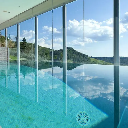 Hotel Fattoria Di Vibio 4*